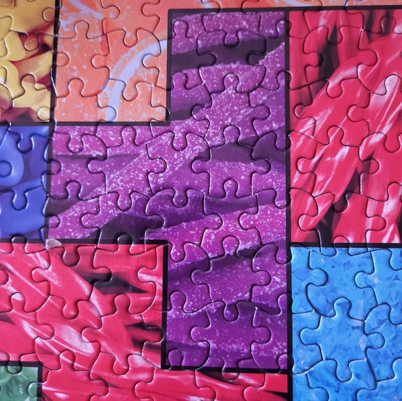 Ceaco Tetris candy 750-piece jigsaw puzzle - Picture 3 of 4